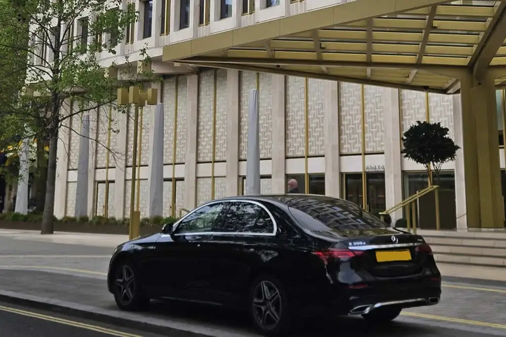 luton airport drop off pay by card